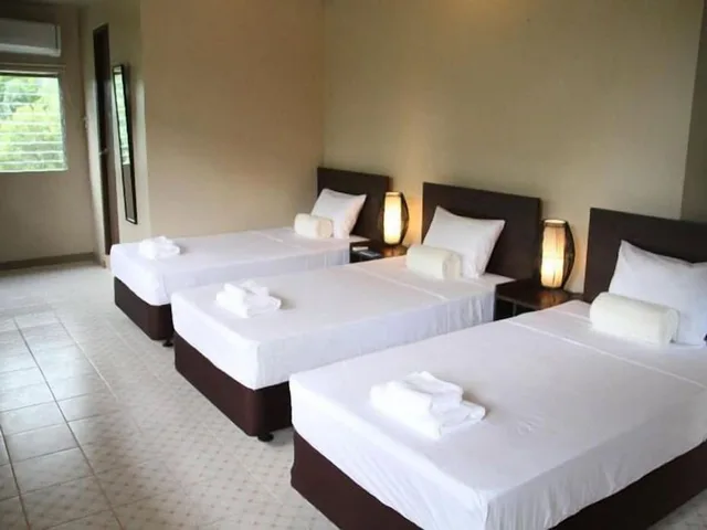 Room, Triple, 3 Beds, Dw Motel Palau 1/2