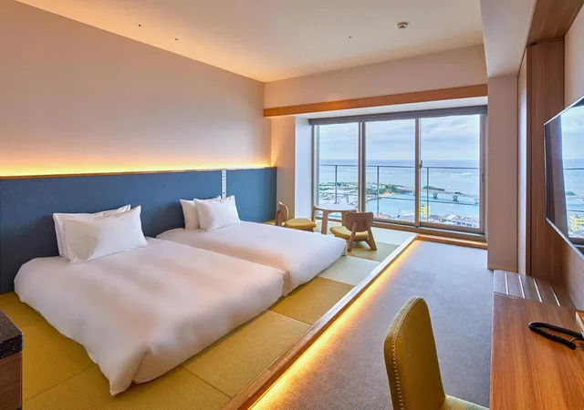 غرفة ديلوكس بإطلالة على البحر بأرضية تاتامي، HOTEL AlaCOOJU OKINAWA 1/5