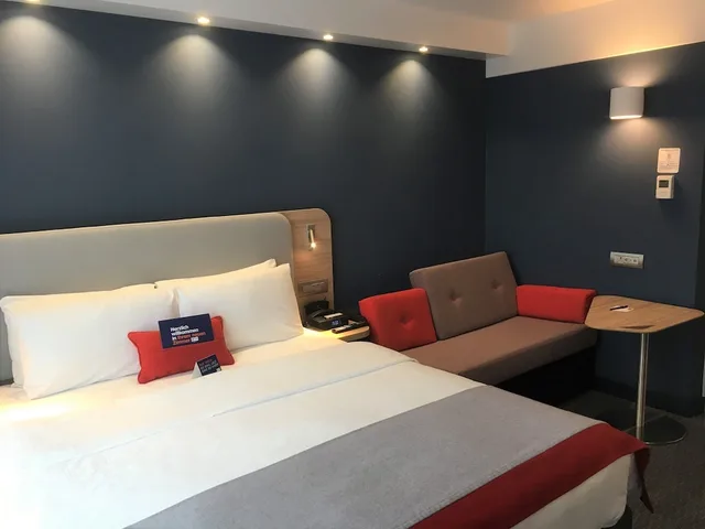 غرفة قياسية بسرير فردي، HOLIDAY INN EXPRESS ZURICH AIRPORT 3/3