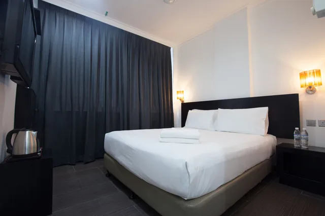 Deluxe, Queen Bed, Tune Hotel Waterfront Kuching 3/7