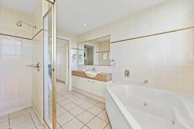 شقة بسرير كوين وسريرين منفصلين بغرفتي نوم، AQUARIUS RESORT 6/9