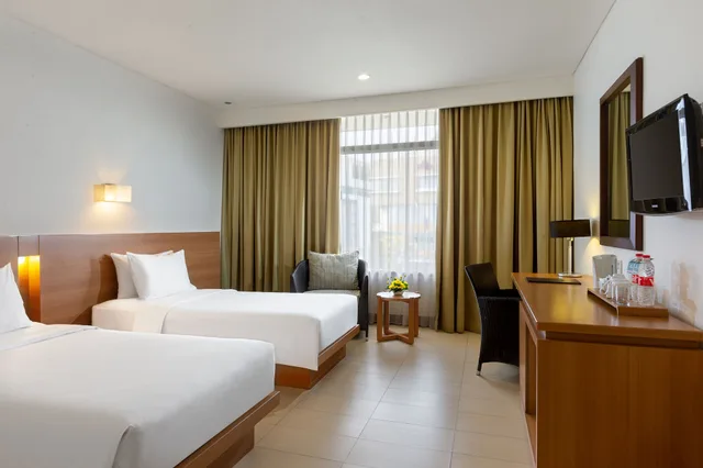 غرفة سوبيريور بسريرين منفصلين، Hotel Santika Bandung 2/8