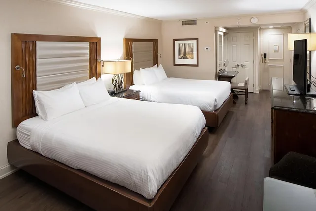 غرفة قياسية كبيرة بسريرين كوين بإطلالة على الفناء، Eden Resort And Suites, BW Premier Collection 4/10