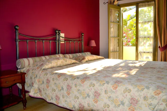 غرفة قياسية بسرير مزدوج، Zephyros Hotel Santorini 5/8