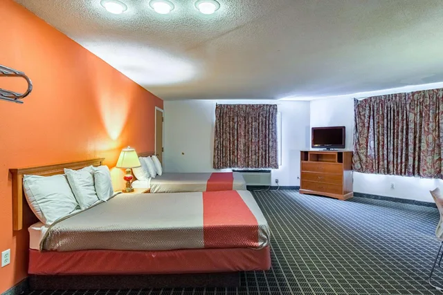 غرفة ديلوكس رباعية، Motel6 Grand Rapids, MI - Northeast 1/10