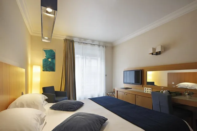 غرفة ديلوكس بسرير مزدوج، Westside Arc de Triomphe Hotel Ex Hotel Waldorf Arc de Triomphe 1/7