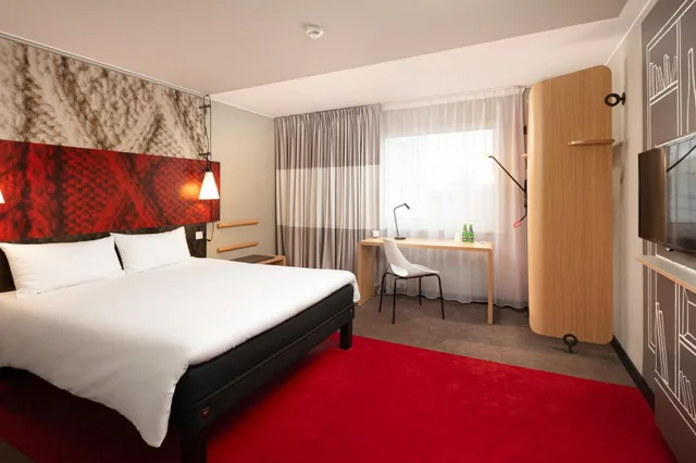 غرفة بسرير كينج لذوي الإعاقة، Ibis Poznan Centrum 2/10