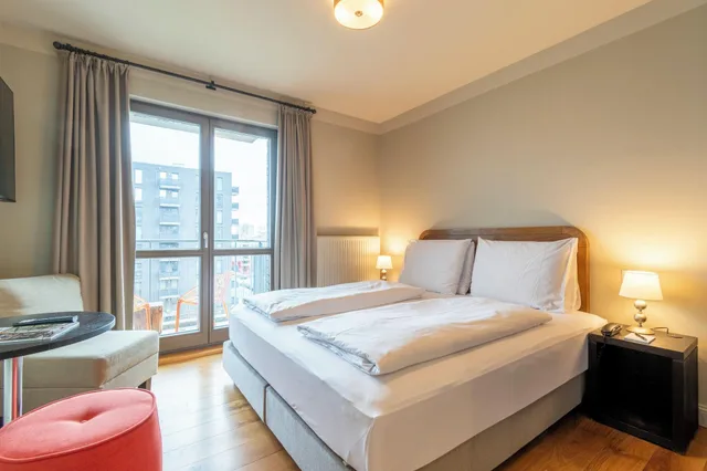 Comfort, Studio, Balcony or Terrace، Mondrian Suites Berlin Checkpoint Charlie 2/8