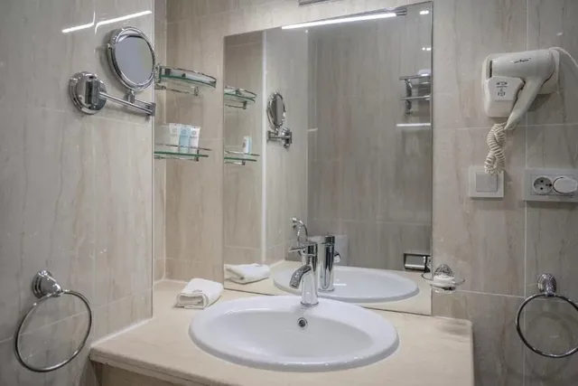 Standard Single (SSNGL)، Jannat Regency 6/10