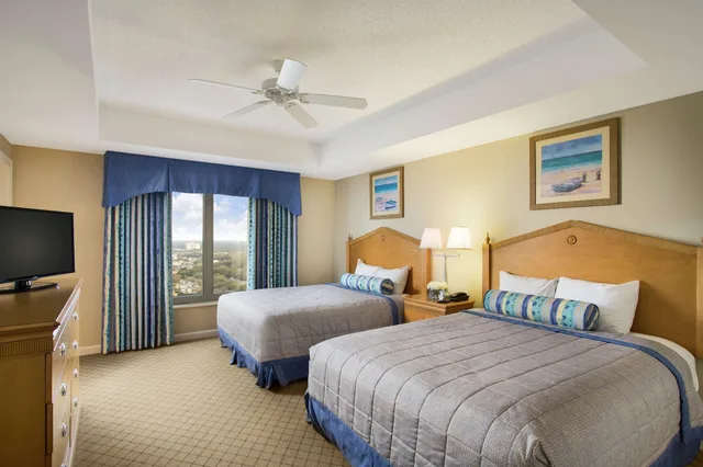 2 Bedrooms, Condo, Queen Bed, Ocean View, Royale Palms Condominiums 1/7