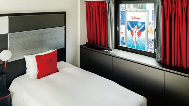 Room, Double Bed, Dotonbori View، Cross Hotel Osaka 1/2