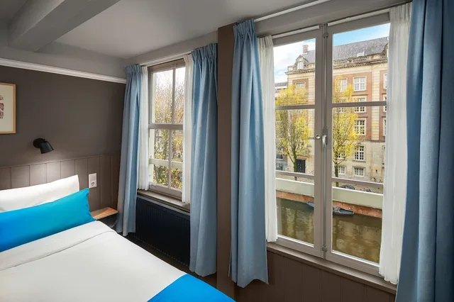 Room, Queen Bed, Canal View, Stanley Collection Hotel Hegra Amsterdam 3/4
