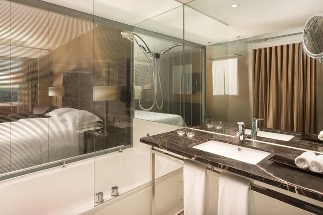 غرفة ديلوكس بسرير مزدوج، SHERATON LISBOA HOTEL AND SPA 2/3