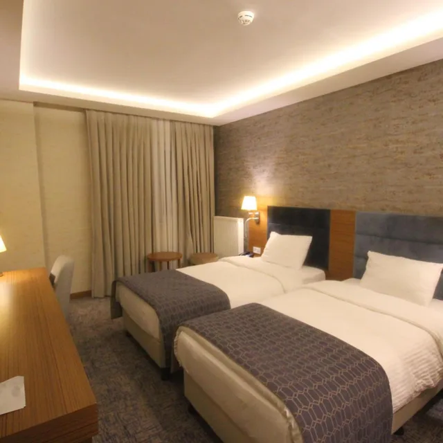غرفة ديلوكس بسريرين مزدوجين، Garden Zara Hotel 1/8