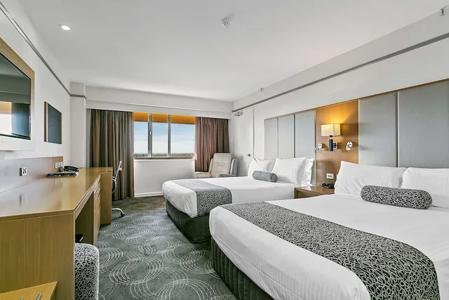 غرفة سوبيريور بسريرين منفصلين بإطلالة على المتنزه، Stamford Plaza Adelaide 2/9
