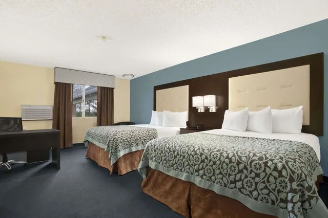 غرفة قياسية بسريرين كوين، Days Inn by Wyndham Williams, AZ 5/10
