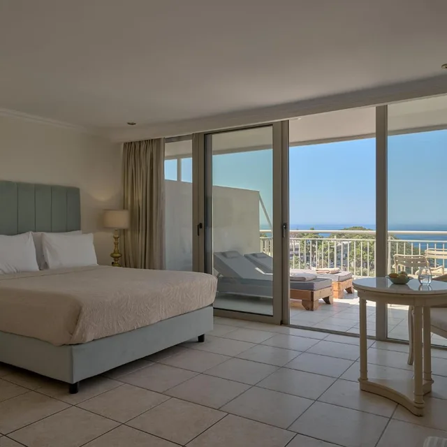 جناح جونيور بإطلالة على البحر، Paleokastritsa Palace Hotel - Adults Only 4/8