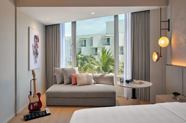 غرفة سوبيريور بسريرين منفصلين، Hard Rock Hotel Pattaya 5/6