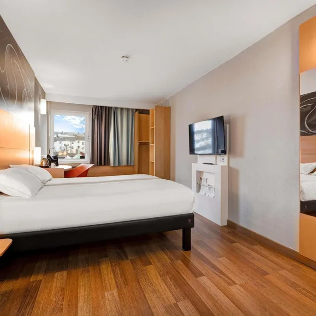 Room, Single Bed, Ibis Brighton City Centre Station 2/10