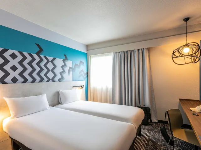 غرفة سوبيريور بسريرين منفصلين، ibis Styles Bordeaux Meriadeck 3/10