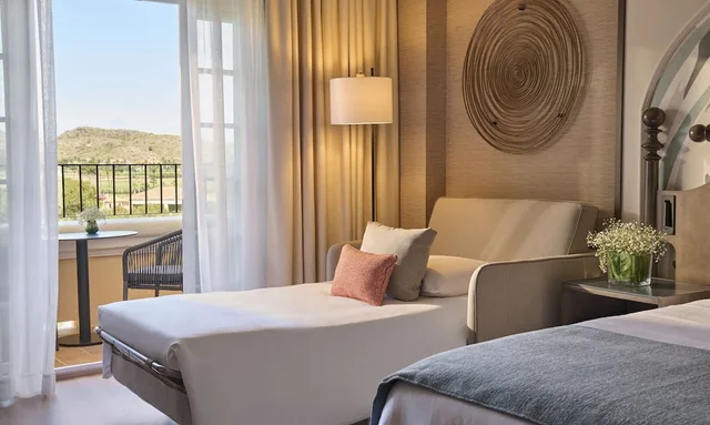 Room, Twin Beds, Golf Course View, Sofa, Balcony, La Manga Club Hotel Principe Felipe 6/7