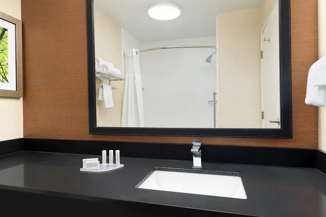 استوديو بسرير كينج مع أريكة، Fairfield Inn By Marriott Deptford 3/3