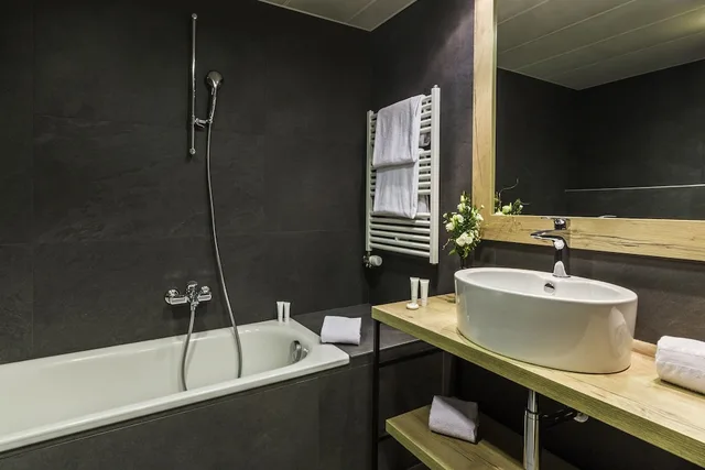 غرفة متصلة عائلية بسرير كوين وسريرين منفصلين، Hotel Edelweiss 3/3