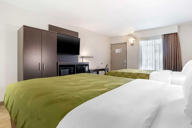 غرفة بسريرين مزدوجين لذوي الإعاقة، Quality Inn Panama City North 1/5