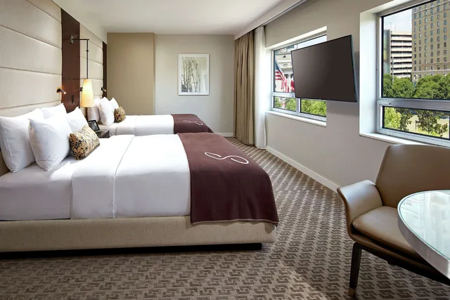 Deluxe, 2 Queen Beds, Accessible, The Statler Dallas Curio Collection By Hilton 4/8