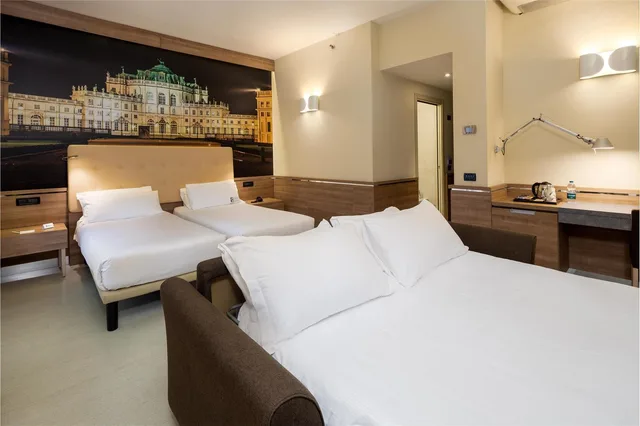 غرفة عائلية بسرير كوين مع أريكة، Best Western Hotel Luxor 3/4