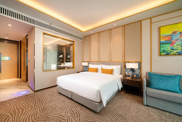 غرفة ديلوكس بسرير مزدوج أو سريرين منفصلين، Fili Hotel at NUSTAR Resort & Casino Cebu 1/3