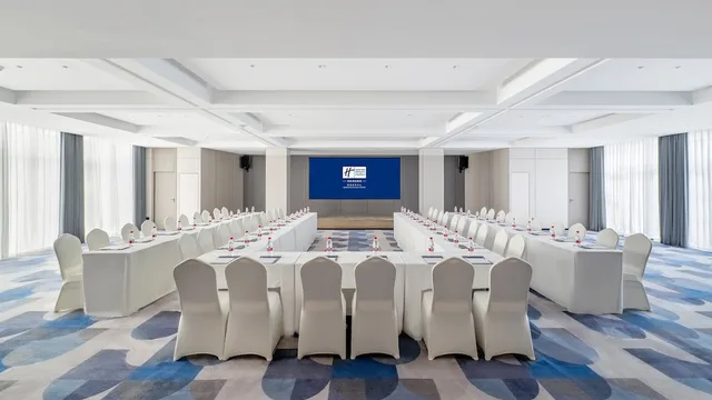 Holiday Inn Express Kunming Yiliang Center by IHG، Shilin 37/50