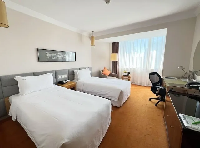 غرفة قياسية بسريرين منفصلين في طابق مرتفع، Holiday Inn Temple Of Heaven 5/6