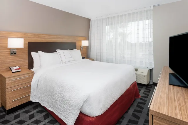 استوديو بسرير كينج مع أريكة، TownePlace Suites by Marriott Titusville Kennedy Space Center 2/4