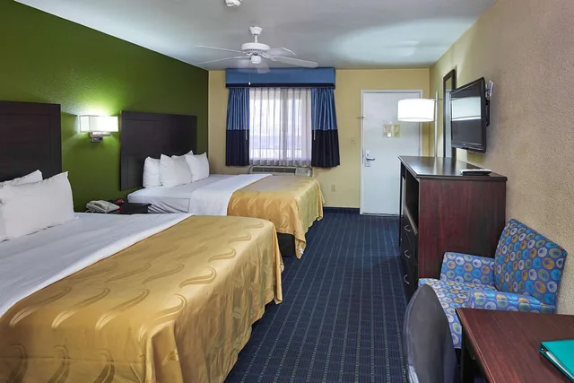 غرفة بسريرين كوين، Quality Inn Parker, AZ 2/2