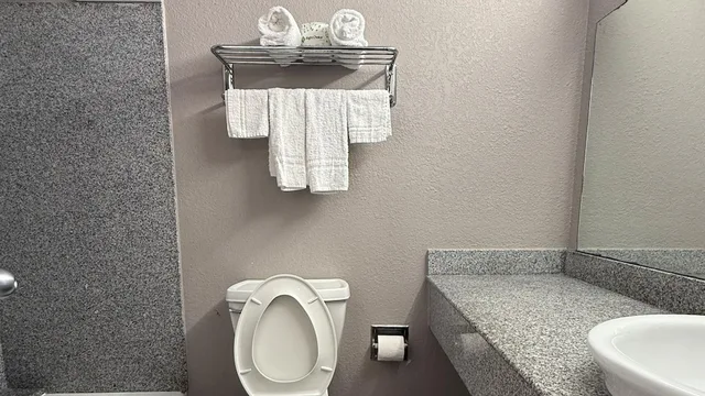 غرفة ديلوكس بسريرين مزدوجين، Motel6 Oklahoma City, OK - South 8/8