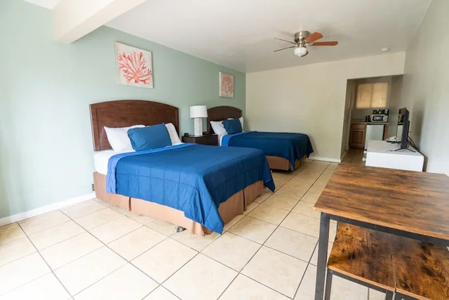 استوديو بسريرين كوين يُسمح فيها بالحيوانات الأليفة، Ocean Villa Inn 3/6