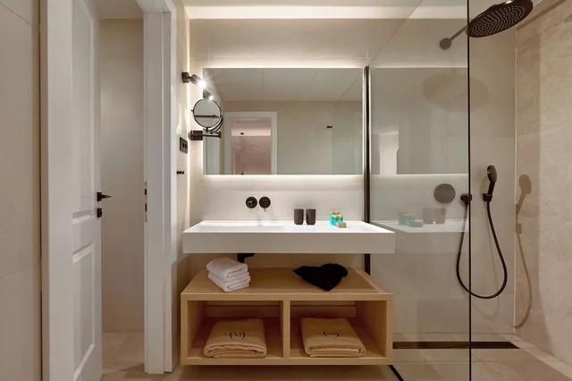 غرفة ديلوكس بسرير كينج، Hotel Moeesy Blue Green Oasis Ex Croatia Hotel Hvar 5/5