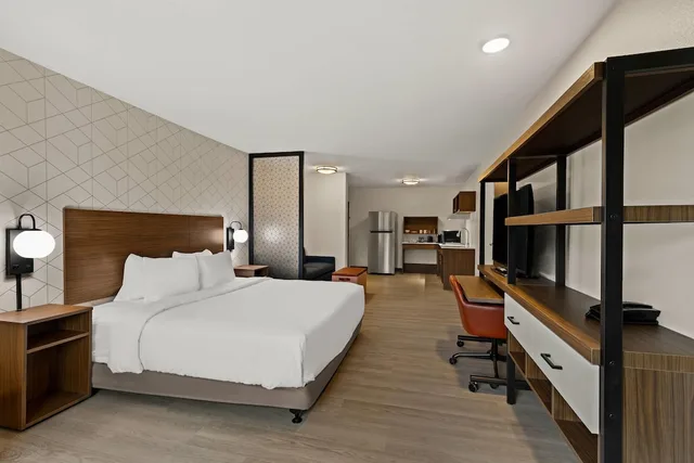 غرفة بسرير كينج لذوي الإعاقة، Everhome Suites Panama City Beach - 30A 7/10