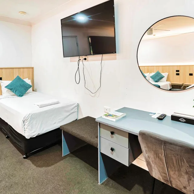 غرفة تنفيذية بسرير كوين، COUNTRY COMFORT COFFS HARBOUR 8/10