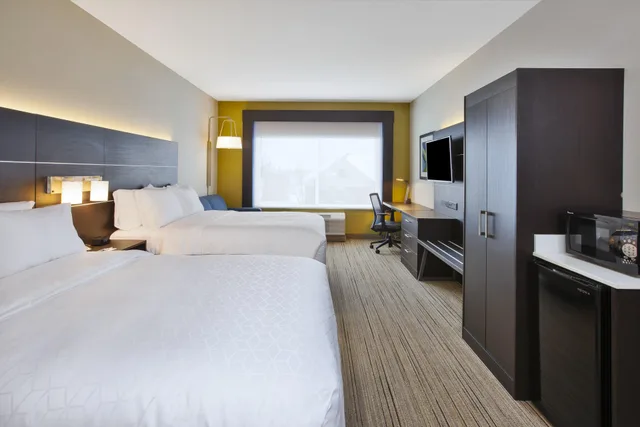 جناح، Holiday Inn Express Auburn Hills South 1/1