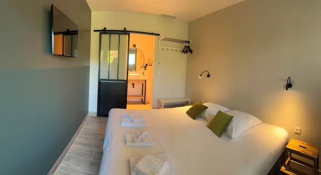 غرفة قياسية بسريرين منفصلين، The Originals City, Hôtel le Lodge, Bayonne Nord 1/1