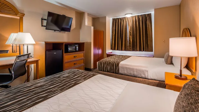 غرفة قياسية بسريرين كوين، Surestay Plus Hotel By Best Western Rocklin 6/8