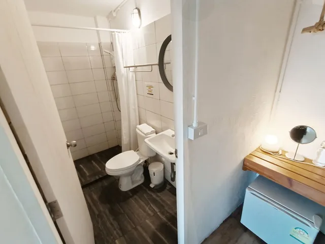 Lanai, Queen Bed, Sea View, New Wing، Sattahiptale Boutique Guest House & Hostel 3/3