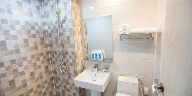غرفة بسرير مزدوج وسرير فردي، Paulownia Hostel & Guest House 5/7