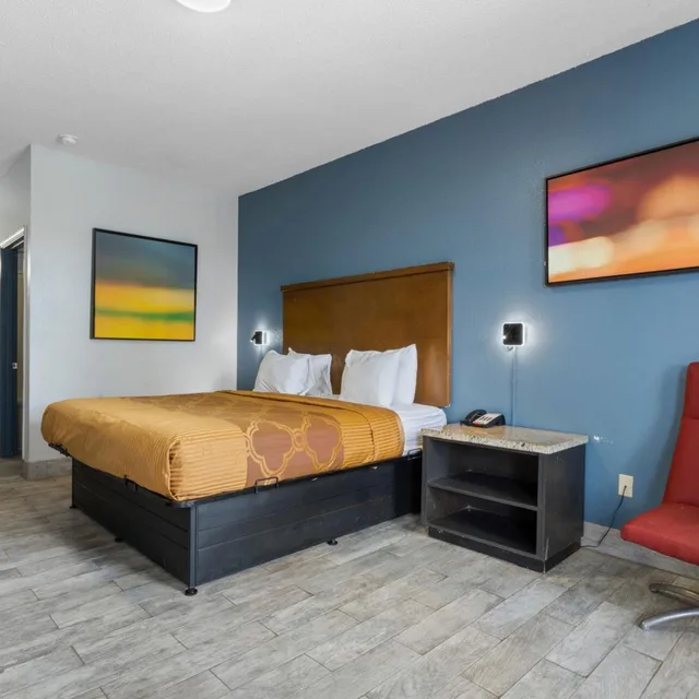 غرفة بسرير كينج للمدخنين، Best Western Magnolia 1/10
