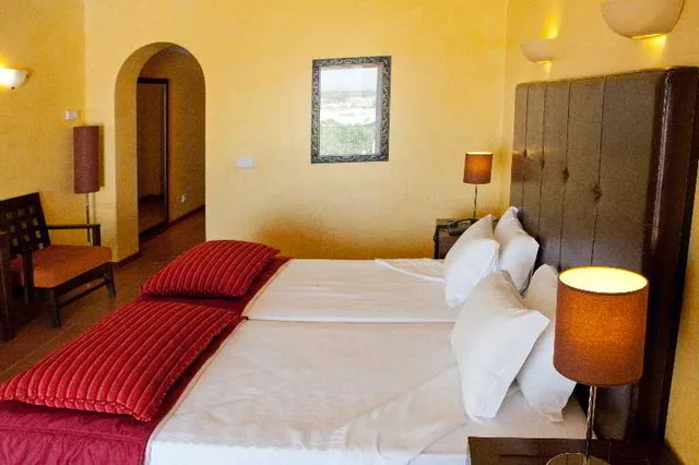 غرفة قياسية بسرير مزدوج أو سريرين منفصلين، Lam Hotel Convento d Alter 3/5