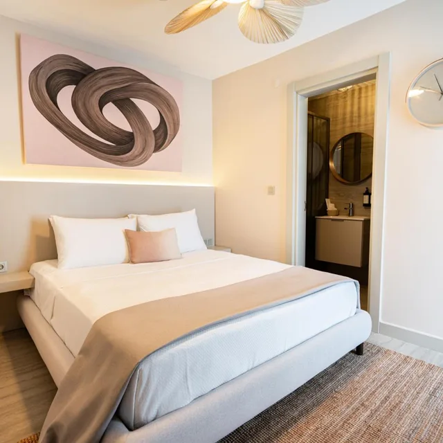 غرفة بسرير مزدوج بإطلالة على الحديقة، Cocopalm Boutique Hotel Alacati 1/7
