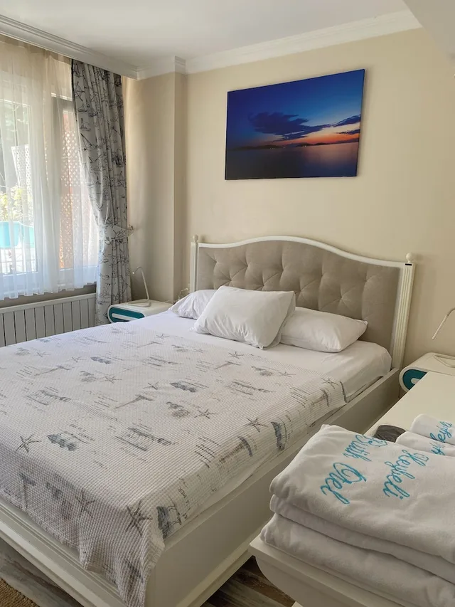 شقة بسرير مزدوج وسريرين منفصلين، Heybeli Butik Hotel 6/10