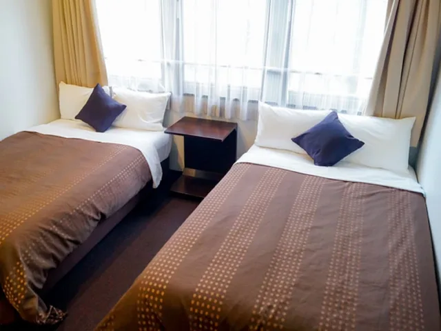 Room, Twin Beds, Hotel Livemax Budget Umeda 1/3